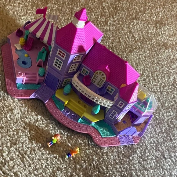 Polly pocket magical mansion' Purple & Pink Toy Play Mansion with Accessories - Picture 8 of 10